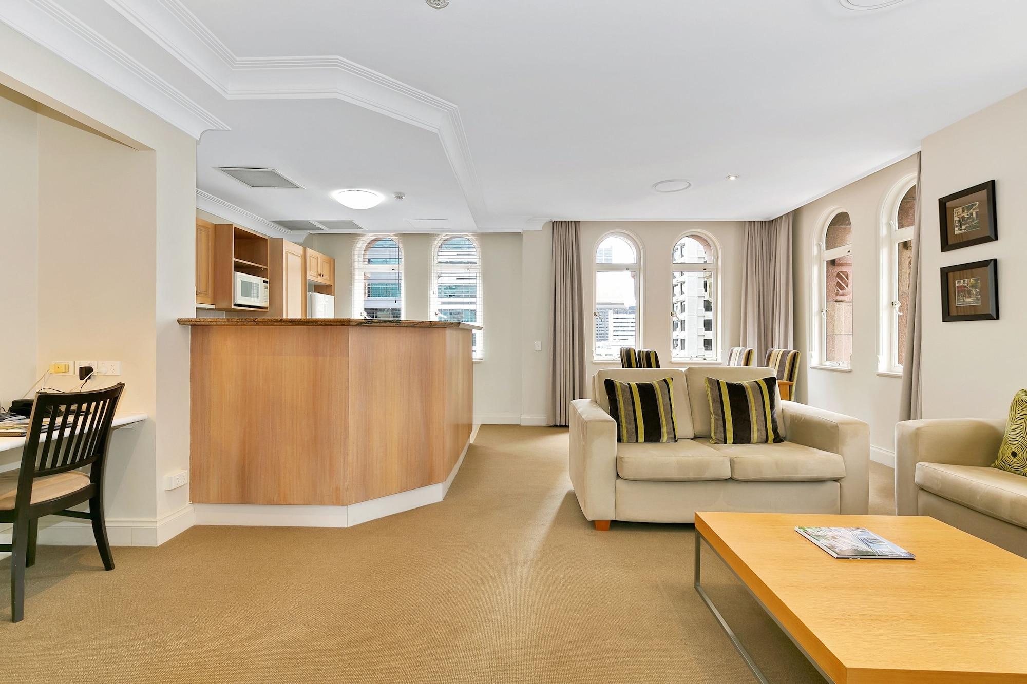 Manor 4* Brisbane