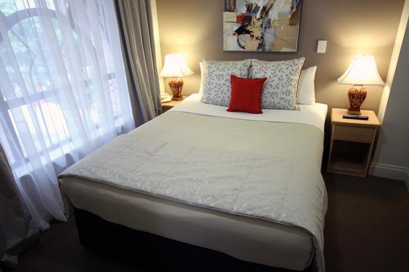 Manor Aparthotel 4*