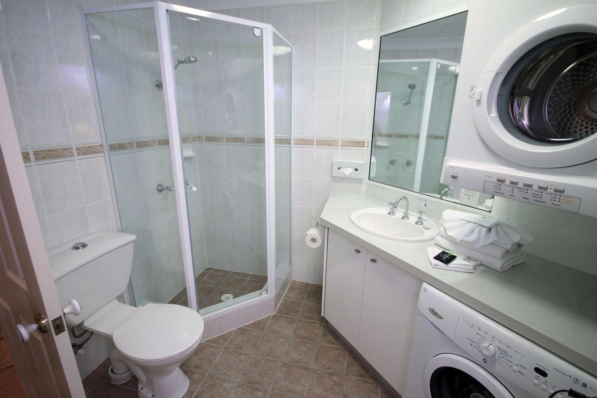 Manor Aparthotel 4*